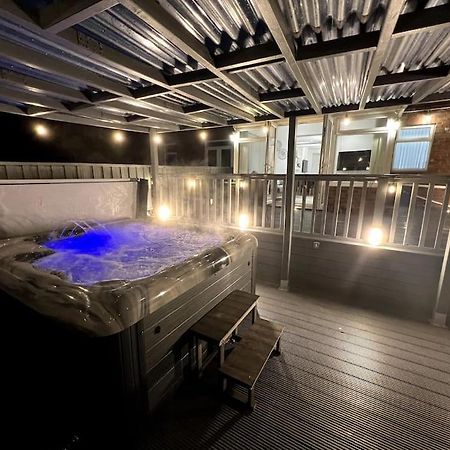Numero Venti Aparthouse Wifi Parking Hot Tub Newcastle upon Tyne Dış mekan fotoğraf
