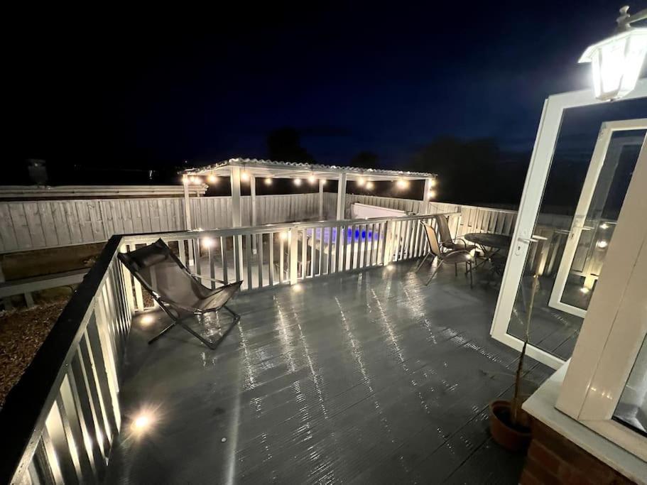 Numero Venti Aparthouse Wifi Parking Hot Tub Newcastle upon Tyne Dış mekan fotoğraf