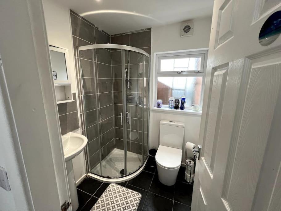 Numero Venti Aparthouse Wifi Parking Hot Tub Newcastle upon Tyne Dış mekan fotoğraf